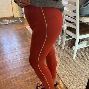 Nike Dri-Fit Yoga Legging w/Side Piping